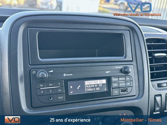 Aperçu de la photo 14 du véhicule RENAULT TRAFIC COMBI