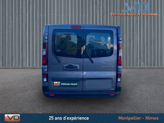 Aperçu de la photo 7 du véhicule RENAULT TRAFIC COMBI
