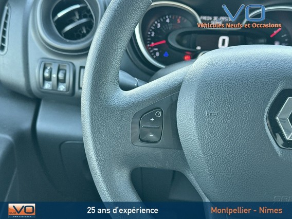 Aperçu de la photo 23 du véhicule RENAULT TRAFIC COMBI