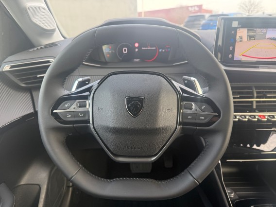 Aperçu de la photo 11 du véhicule PEUGEOT 208