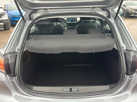 Aperçu de la photo 11 du véhicule PEUGEOT 208