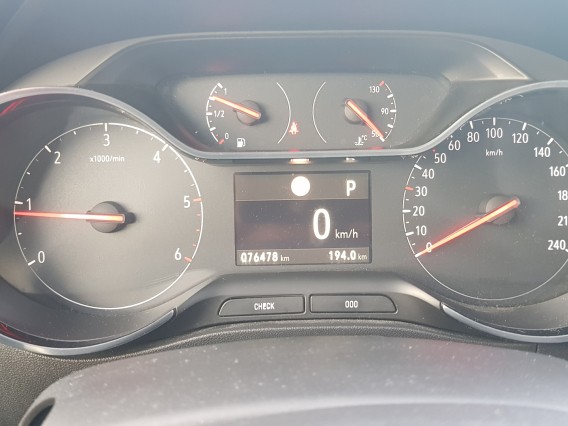 Aperçu de la photo 6 du véhicule OPEL CROSSLAND X