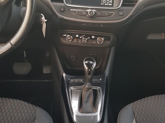 Aperçu de la photo 8 du véhicule OPEL CROSSLAND X