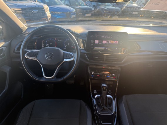 Aperçu de la photo 10 du véhicule VOLKSWAGEN T-ROC