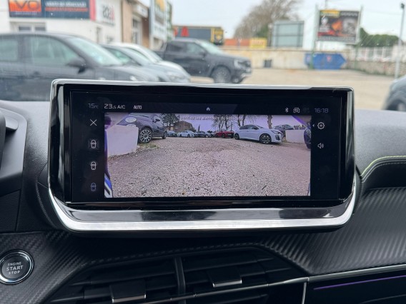 Aperçu de la photo 12 du véhicule PEUGEOT 208