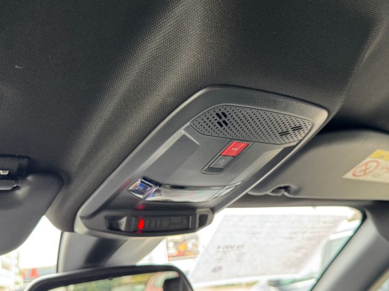 Aperçu de la photo 25 du véhicule PEUGEOT 208