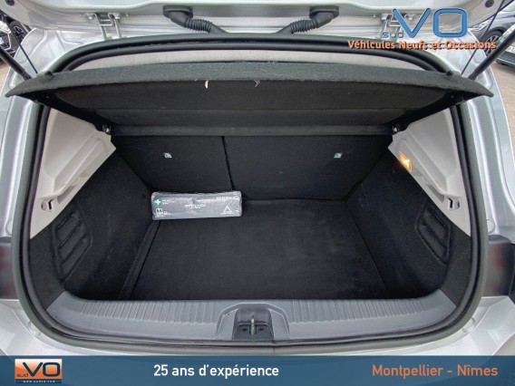 Aperçu de la photo 18 du véhicule RENAULT CLIO V