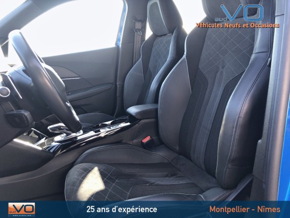 Aperçu de la photo 17 du véhicule PEUGEOT 2008