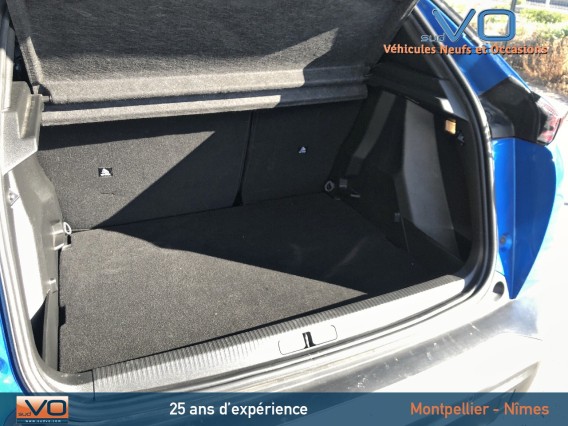 Aperçu de la photo 19 du véhicule PEUGEOT 2008