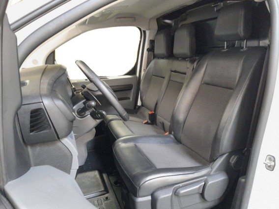 Aperçu de la photo 15 du véhicule CITROEN JUMPY FOURGON