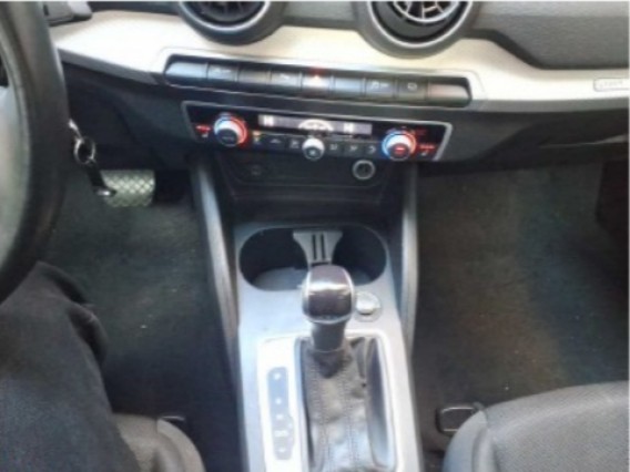 Aperçu de la photo 4 du véhicule AUDI Q2