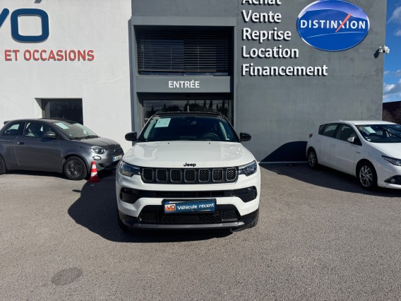 Aperçu de la photo 3 du véhicule JEEP COMPASS