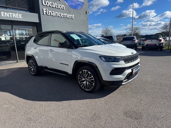 Aperçu de la photo 4 du véhicule JEEP COMPASS