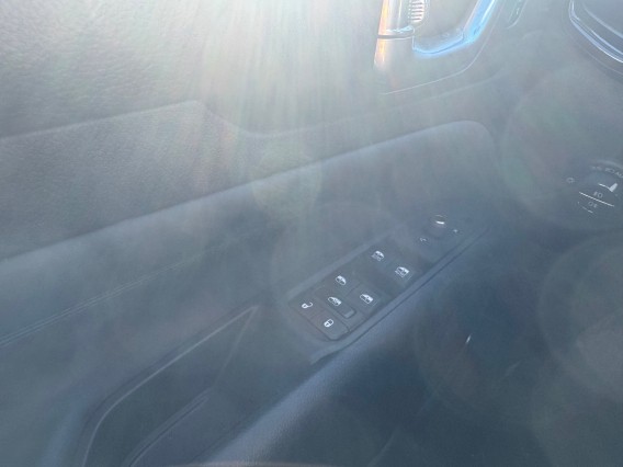 Aperçu de la photo 16 du véhicule JEEP COMPASS