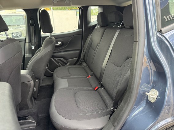 Aperçu de la photo 20 du véhicule JEEP RENEGADE