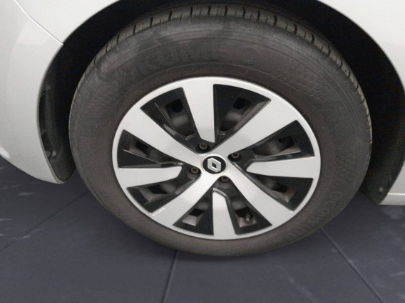 Aperçu de la photo 6 du véhicule RENAULT CLIO V