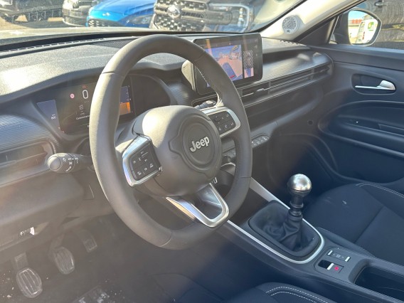 Aperçu de la photo 11 du véhicule JEEP AVENGER