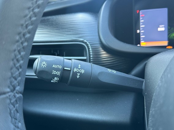 Aperçu de la photo 19 du véhicule JEEP AVENGER