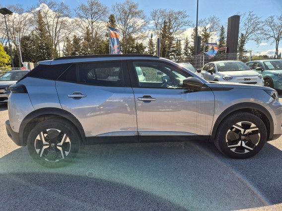 Aperçu de la photo 9 du véhicule PEUGEOT 2008