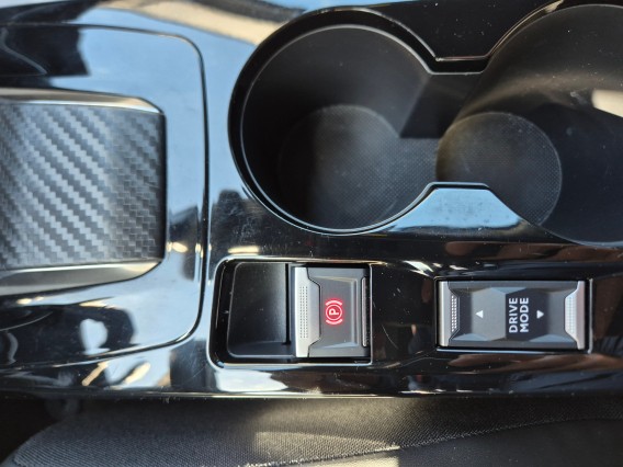 Aperçu de la photo 12 du véhicule PEUGEOT 2008