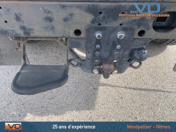 Aperçu de la photo 17 du véhicule LAND-ROVER DEFENDER 110 II STATION WAGON