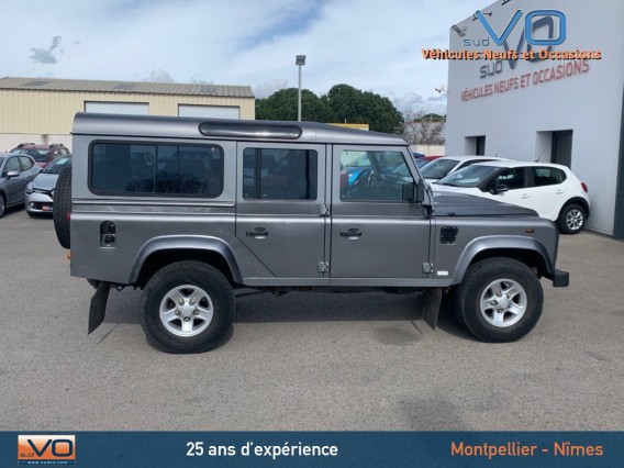 Aperçu de la photo 28 du véhicule LAND-ROVER DEFENDER 110 II STATION WAGON