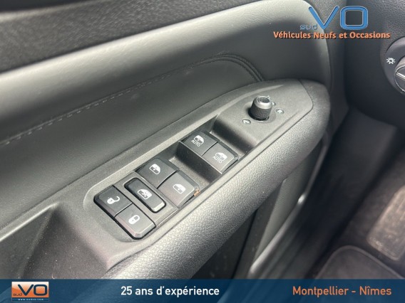 Aperçu de la photo 24 du véhicule JEEP COMPASS