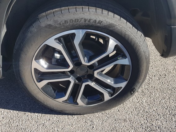 Aperçu de la photo 2 du véhicule JEEP COMPASS