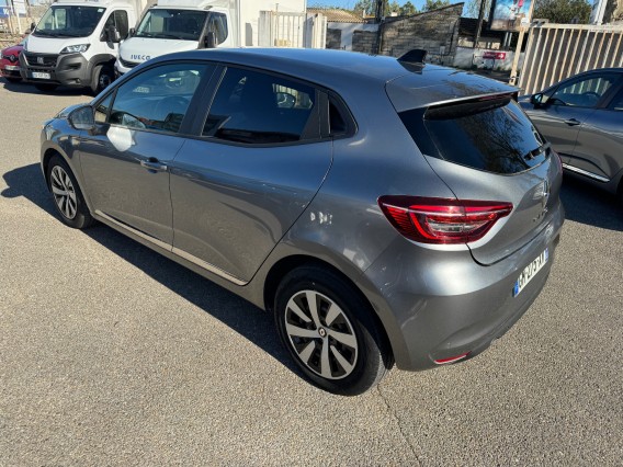 Aperçu de la photo 7 du véhicule RENAULT CLIO V