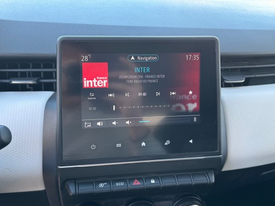 Aperçu de la photo 12 du véhicule RENAULT CLIO V