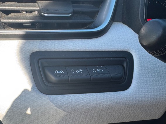 Aperçu de la photo 19 du véhicule RENAULT CLIO V