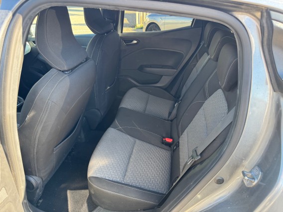 Aperçu de la photo 26 du véhicule RENAULT CLIO V