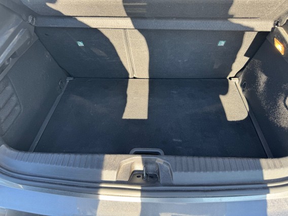 Aperçu de la photo 27 du véhicule RENAULT CLIO V