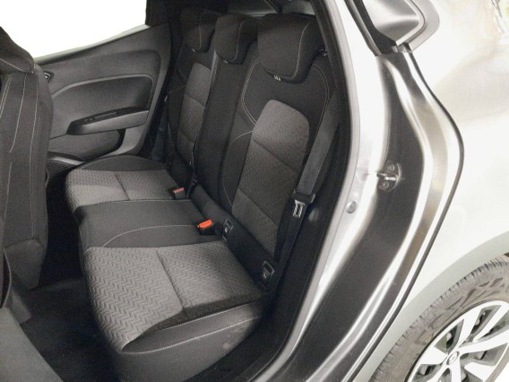 Aperçu de la photo 2 du véhicule RENAULT CLIO V