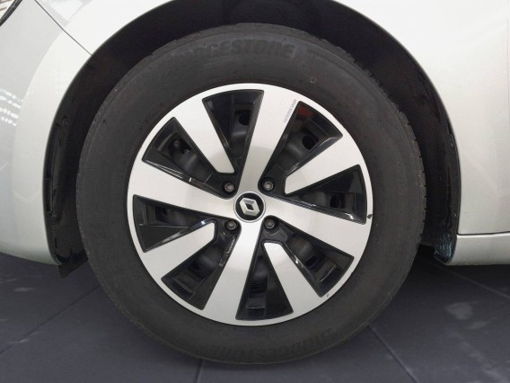 Aperçu de la photo 6 du véhicule RENAULT CLIO V