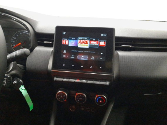 Aperçu de la photo 7 du véhicule RENAULT CLIO V