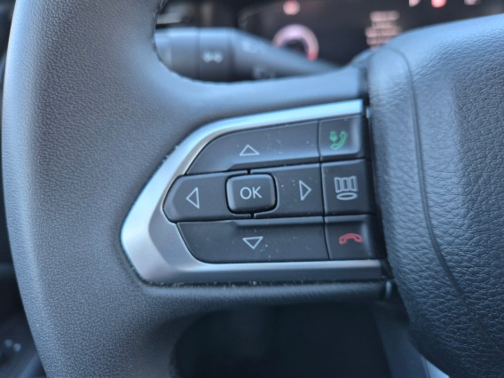 Aperçu de la photo 18 du véhicule JEEP COMPASS