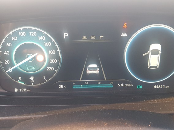 Aperçu de la photo 15 du véhicule HYUNDAI BAYON