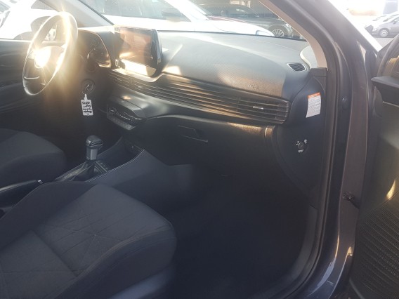 Aperçu de la photo 22 du véhicule HYUNDAI BAYON