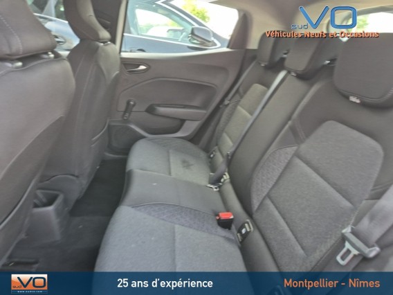 Aperçu de la photo 17 du véhicule RENAULT CLIO V