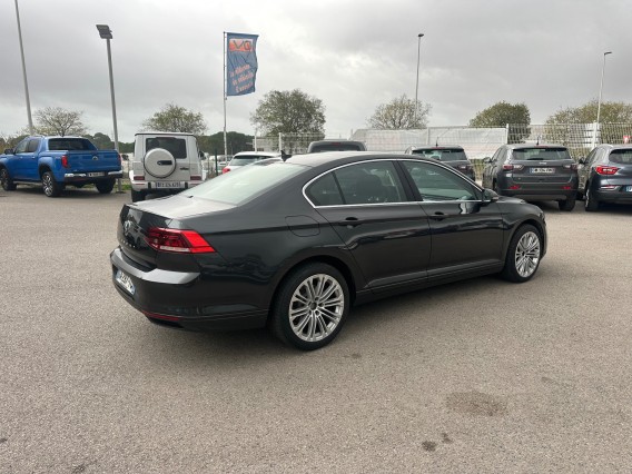 Aperçu de la photo 5 du véhicule VOLKSWAGEN PASSAT BUSINESS