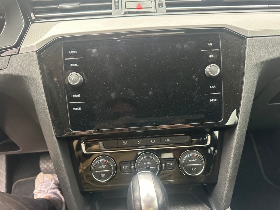 Aperçu de la photo 15 du véhicule VOLKSWAGEN PASSAT BUSINESS