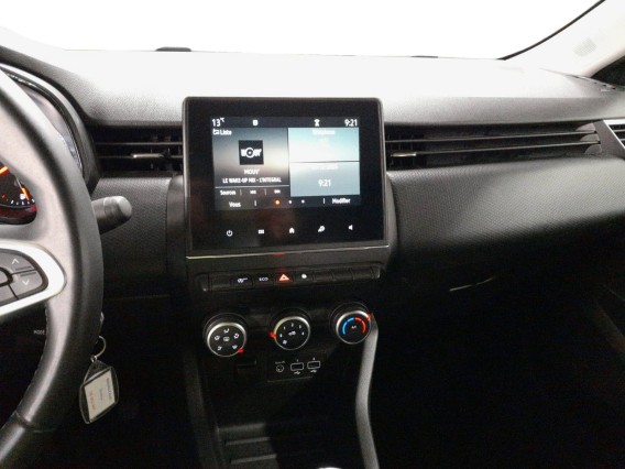 Aperçu de la photo 4 du véhicule RENAULT CLIO V