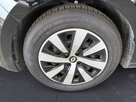 Aperçu de la photo 4 du véhicule RENAULT CLIO V