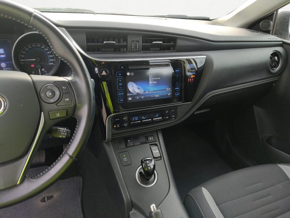 Aperçu de la photo 11 du véhicule TOYOTA AURIS BUSINESS