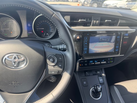 Aperçu de la photo 18 du véhicule TOYOTA AURIS BUSINESS