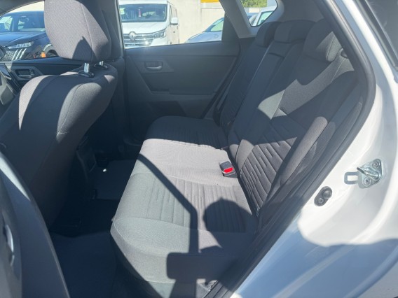 Aperçu de la photo 19 du véhicule TOYOTA AURIS BUSINESS