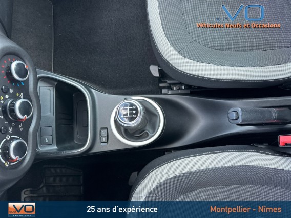 Aperçu de la photo 14 du véhicule RENAULT TWINGO III