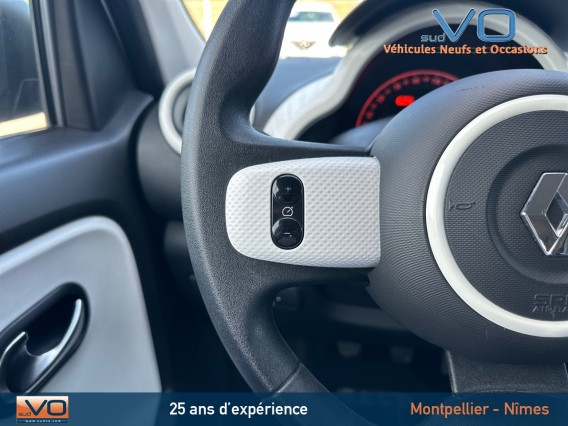 Aperçu de la photo 18 du véhicule RENAULT TWINGO III