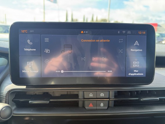 Aperçu de la photo 16 du véhicule JEEP AVENGER